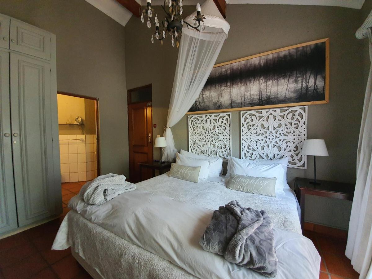 Waterhouse Guest Lodge - Indus Street Pretoria Bagian luar foto
