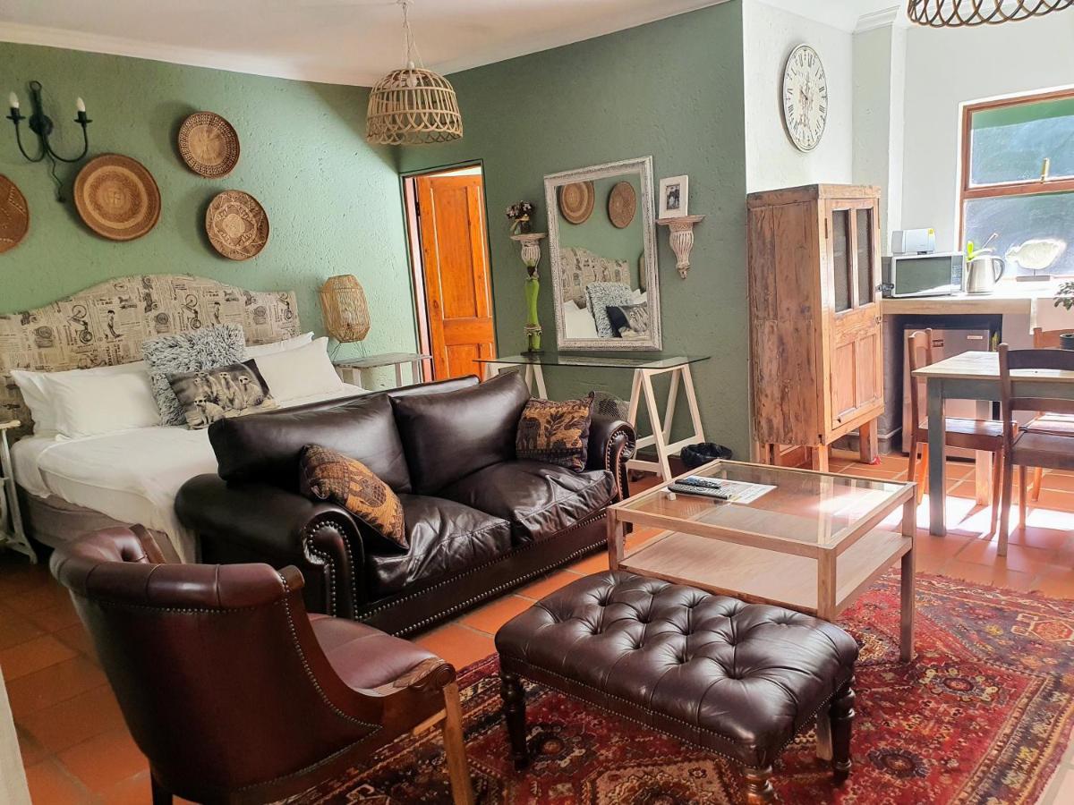 Waterhouse Guest Lodge - Indus Street Pretoria Bagian luar foto