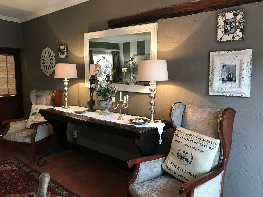 Waterhouse Guest Lodge - Indus Street Pretoria Bagian luar foto